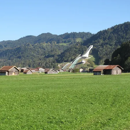 Lägenhet In Mit Grossem Balkon By Interhome Garmisch-Partenkirchen